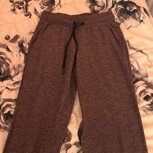 Lululemon Ready to Rulu Jogger Size 4!